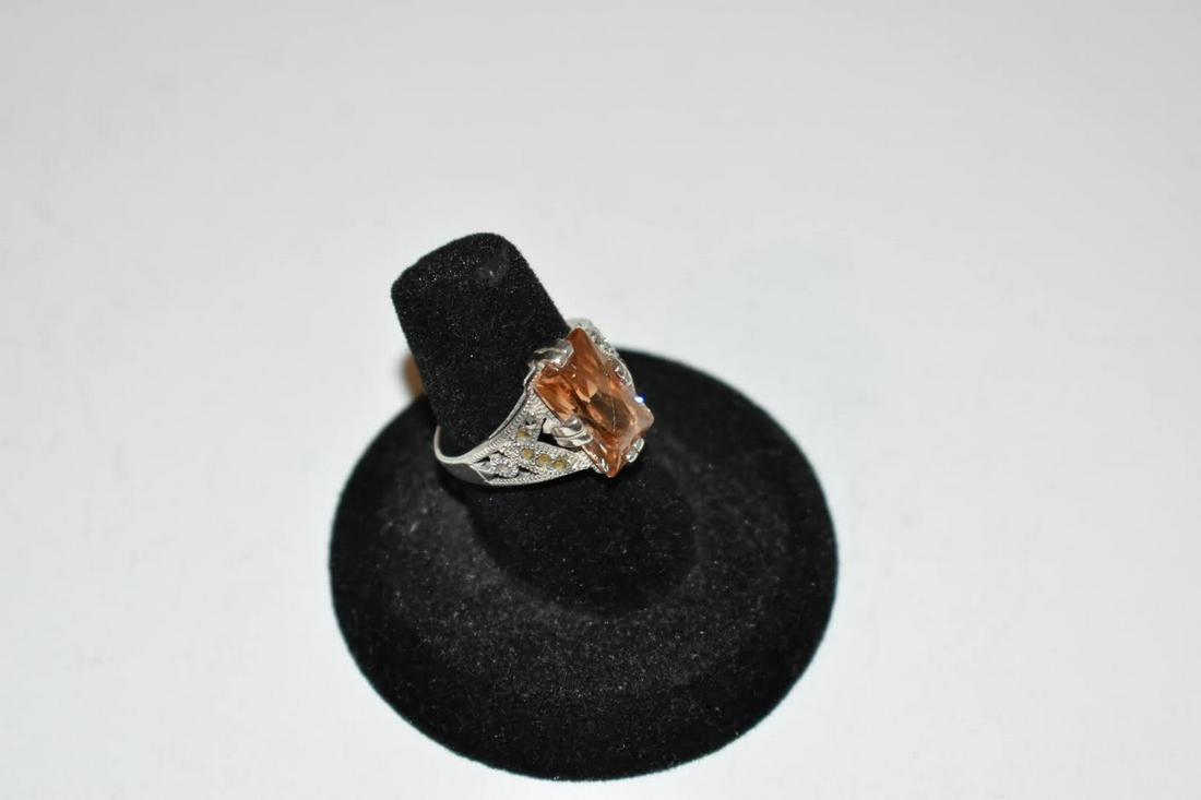 Vintage Sterling Silver Tourmaline Ring sz 8: Vintage Sterling Silver Tourmaline Ring sz 8 Please view all photos as they are part of the description and condition of this Item, Feel free to contact me with questions or picture requests! Used Ite