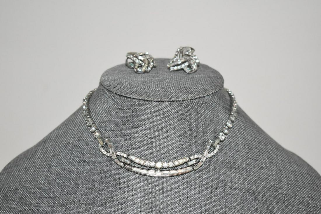 Vintage Trifari Silvertone Rhinestone Necklace &: Vintage Trifari Silvertone Rhinestone Necklace & Earrings 14" Please view all photos as they are part of the description and condition of this Item, Feel free to contact me with questions or picture r