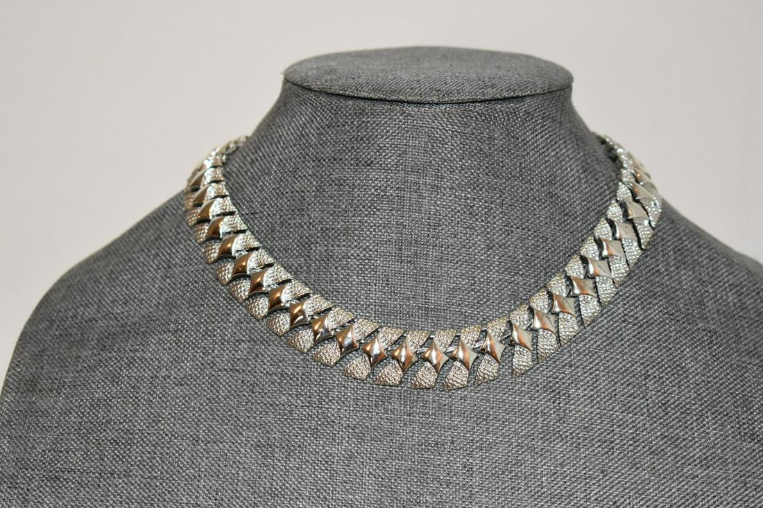 Vintage Silvertone Coro Necklace 16 inch (1 of 4)