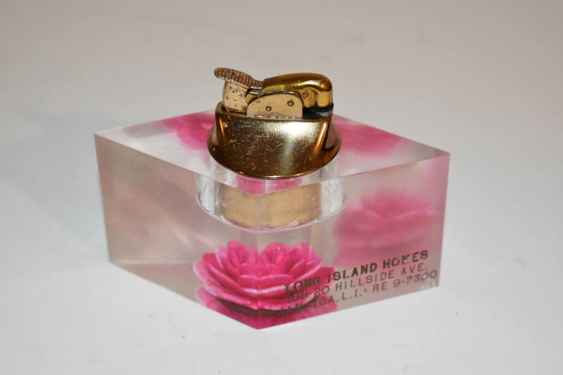 Vintage Evans rose table lighter with inscription: Vintage Evans rose table lighter with inscription Please view all photos as they are part of the description and condition of this Item, Feel free to contact me with questions or picture requests! Use