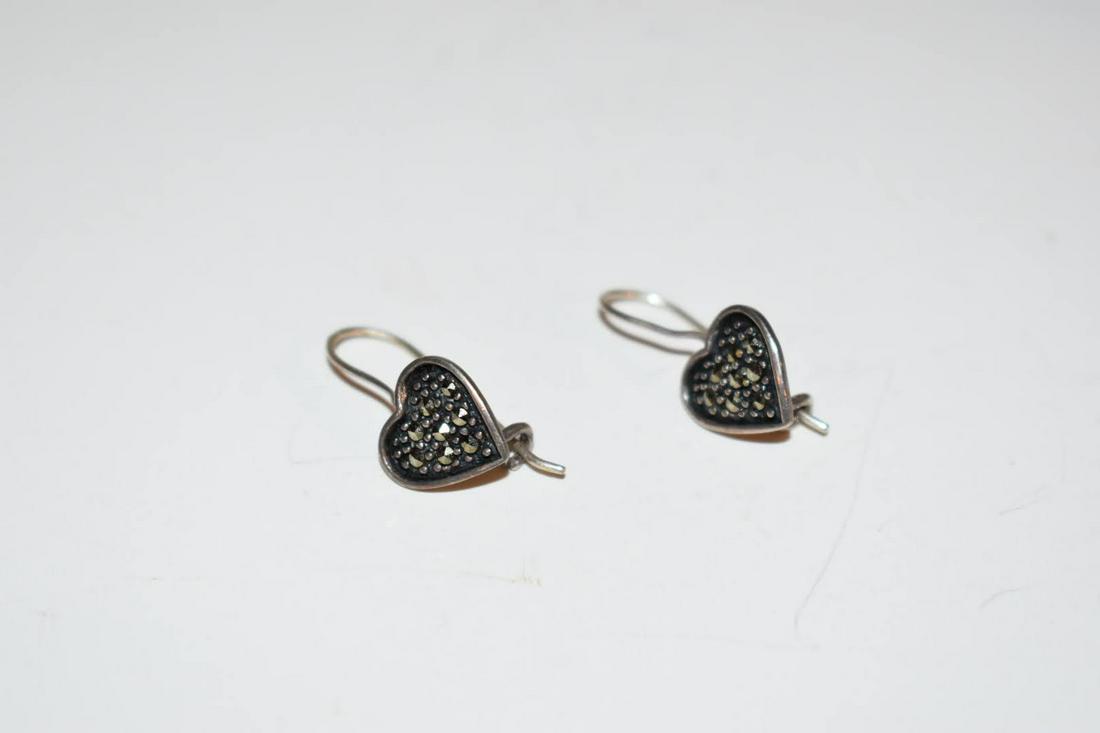 Vintage Sterling Silver Marcasite heart Earrings: Vintage Sterling Silver Marcasite heart Earrings Please view all photos as they are part of the description and condition of this Item, Feel free to contact me with questions or picture requests! Used