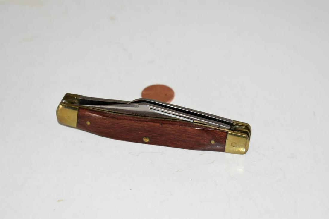 Vintage Sears Craftsman Pocket Knife 95204: Vintage Sears Craftsman Pocket Knife 95204 Please view all photos as they are part of the description and condition of this Item, Feel free to contact me with questions or picture requests! Used Item 