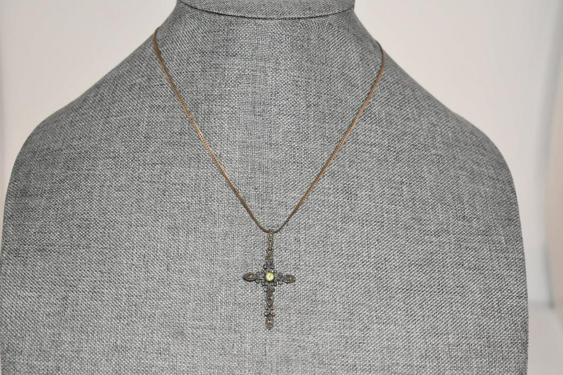 Vintage Sterling Silver Marcasite Cross Pendant Chain: Vintage Sterling Silver Marcasite Cross Pendant Chain 17" Please view all photos as they are part of the description and condition of this Item, Feel free to contact me with questions or picture reque