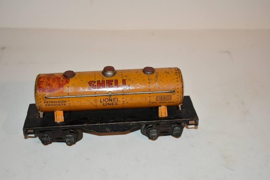 Vintage Pre-war Lionel Lines 1680 Shell Oil Car (1 of 6)