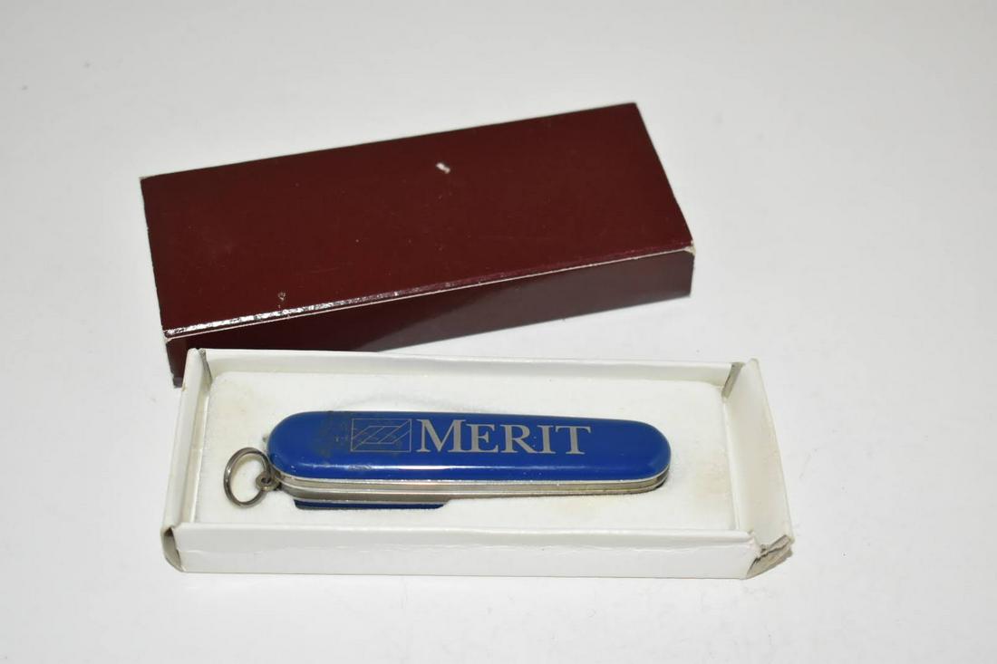 Vintage Blue Merit Swiss Army Knife Officer Suisse Victorinox (1 of 4)
