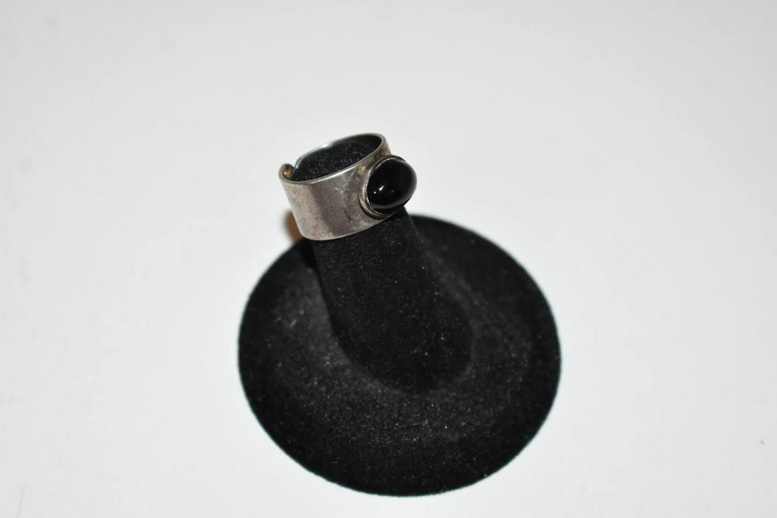 Vintage Sterling Silver Onyx Ring sz 6 (1 of 4)
