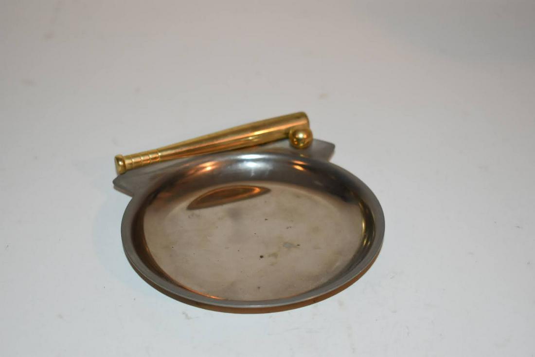 Vintage Baseball Ashtray Two Toned Metal Baseball and Bat (1 of 4)