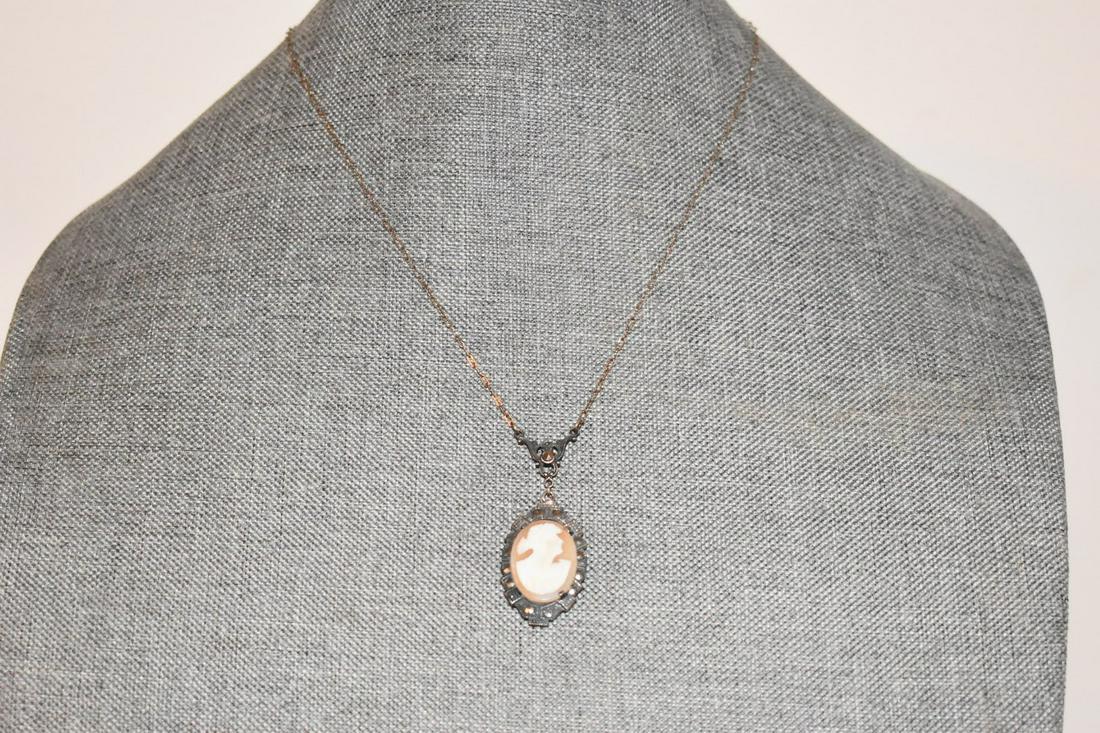 Vintage Sterling Silver Cameo Pendant Marcasite Necklace 16 in: Vintage Sterling Silver Cameo Pendant Marcasite Necklace 16 in Please view all photos as they are part of the description and condition of this Item, Feel free to contact me with questions or picture 