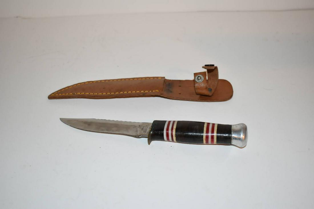 Vintage Fury Fixed Blade Hunting Knife Sheath: Vintage Fury Fixed Blade Hunting Knife Sheath Please view all photos as they are part of the description and condition of this Item, Feel free to contact me with questions or picture requests! Used It