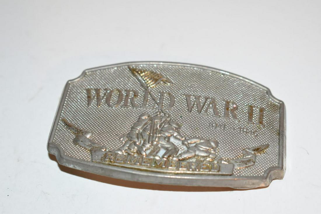 Vintage World War II Belt Buckle c.s.i: Vintage World War II Belt Buckle c.s.i Please view all photos as they are part of the description and condition of this Item, Feel free to contact me with questions or picture requests! Used Item AS I