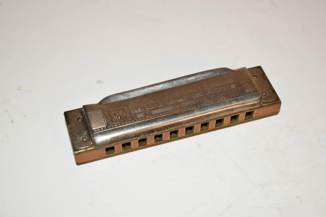 Vintage M.hohner blues harp,made in Germany: Vintage M.hohner blues harp,made in Germany Please view all photos as they are part of the description and condition of this Item, Feel free to contact me with questions or picture requests! Used Item