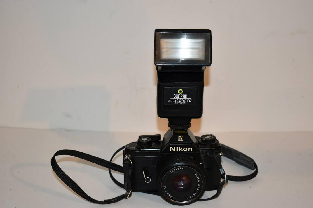 Nikon EM 35mm SLR Camera w/ Series E 50mm f/1.8 From JAPAN Sunpak auto 2000 DZ WORKS GREAT!!! (1 of 6)