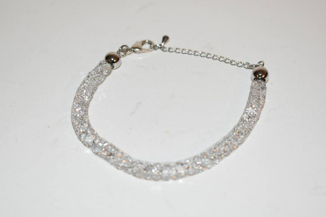 vintage swarovski crystal bracelet 6 1/2 inch (1 of 4)