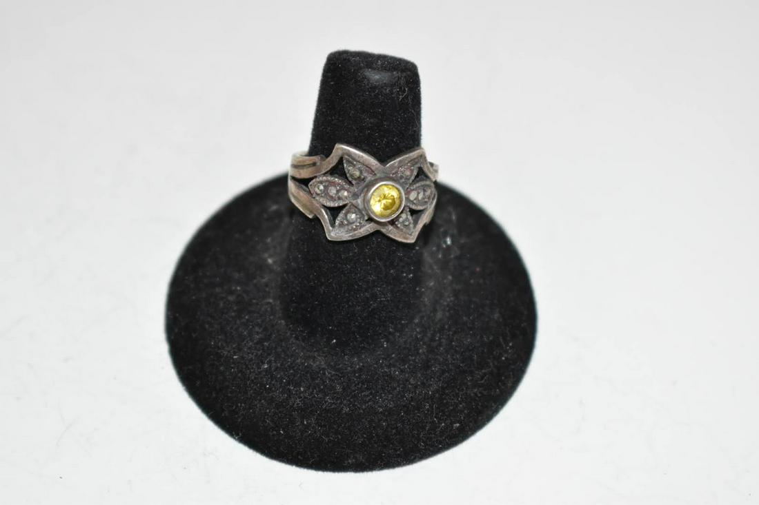 Vintage Sterling Silver Marcasite Ring sz 7 (1 of 3)