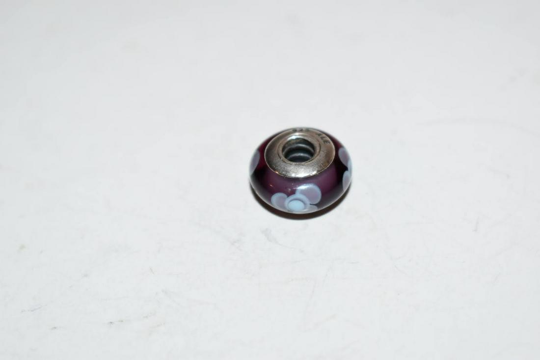 Vintage Sterling Silver Pandora Charm: Vintage Sterling Silver Pandora Charm Please view all photos as they are part of the description and condition of this Item, Feel free to contact me with questions or picture requests! Used Item AS IS
