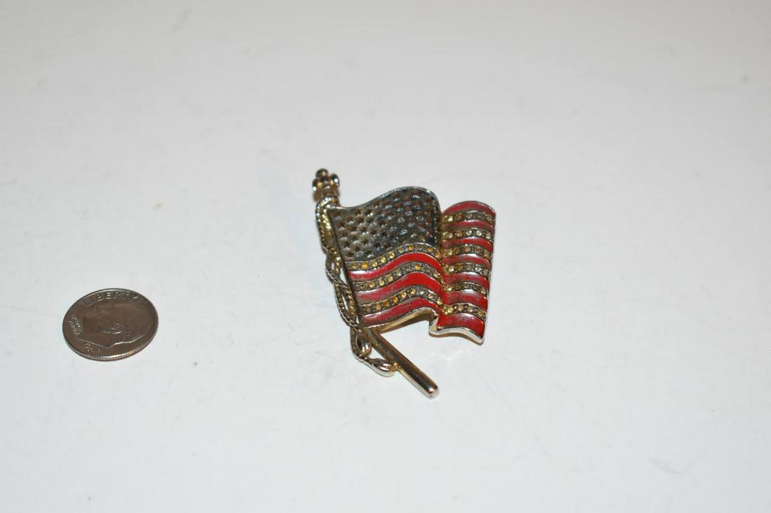 Monet Enameled Rhinestone American Flag Brooch United We Stand 9/11 Tribute (1 of 5)