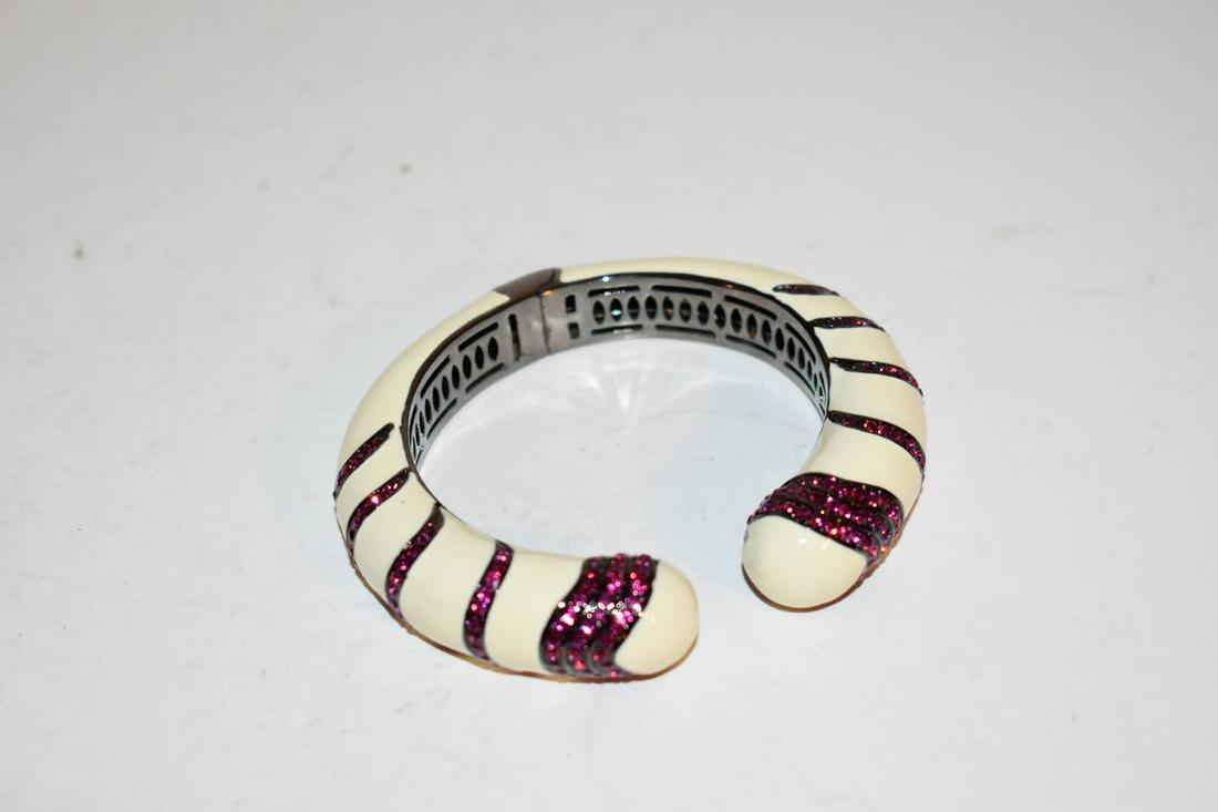 Vintage Enamel Hinged Bracelet (1 of 2)