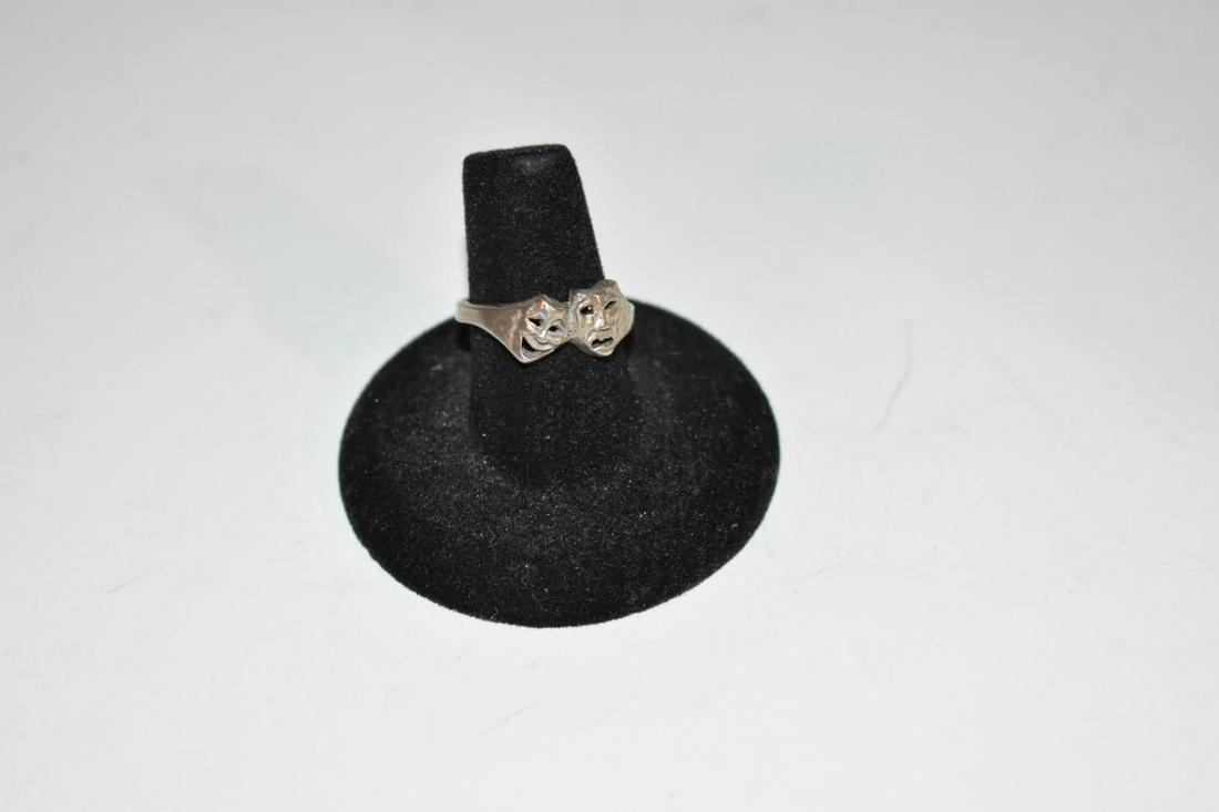 Vintage Happy Sad Face Ring 925 Sterling Silver 7.5 (1 of 4)