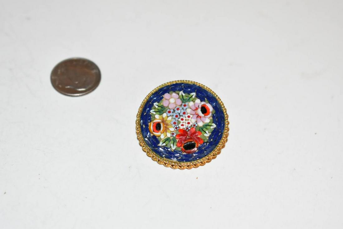 Vintage Italian Micro Mosaic Gold Tone Round Circle Brooch Pin 1 1/8 inch (1 of 3)