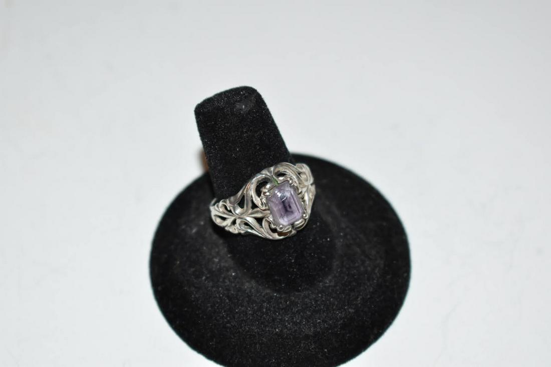 Vintage Sterling Silver Amethyst Ring sz 7 (1 of 4)
