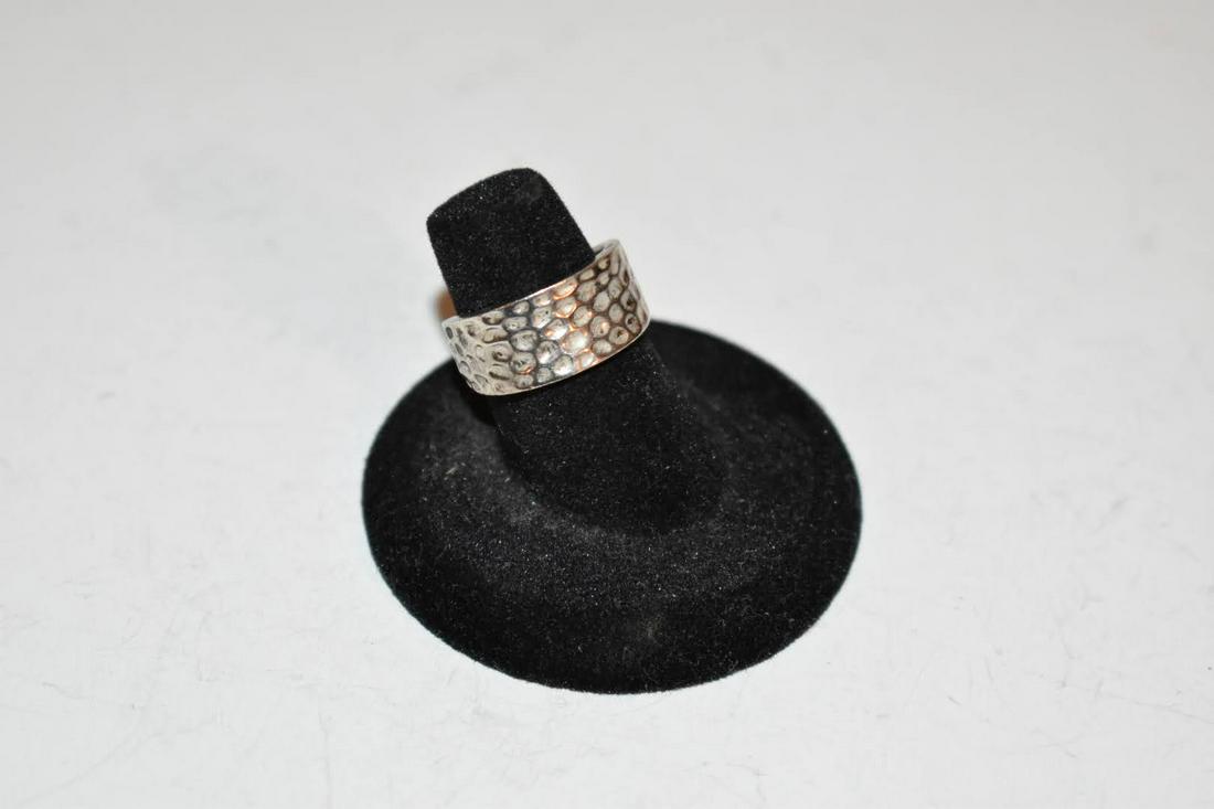 Vintage Sterling Silver Ring sz 6 (1 of 4)