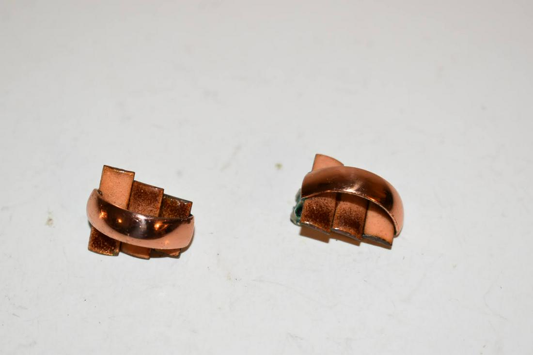 Vintage renoir Signed Matisse Copper Clip On Earrings: Vintage renoir Signed Matisse Copper Clip On Earrings Please view all photos as they are part of the description and condition of this Item, Feel free to contact me with questions or picture requests!