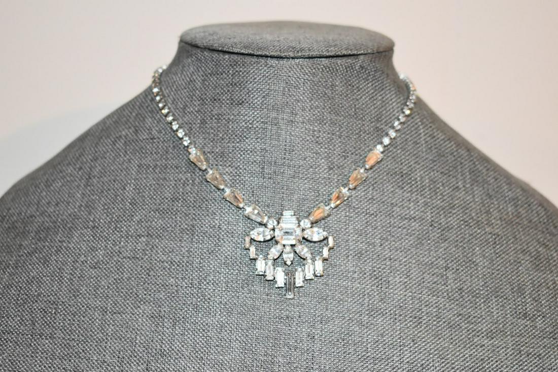 Gorgeous Vintage Signed WEISS Silver Plated Rhinestone Necklace Choker 13": Gorgeous Vintage Signed WEISS Silver Plated Rhinestone Necklace Choker 13" Please view all photos as they are part of the description and condition of this Item, Feel free to contact me with questions