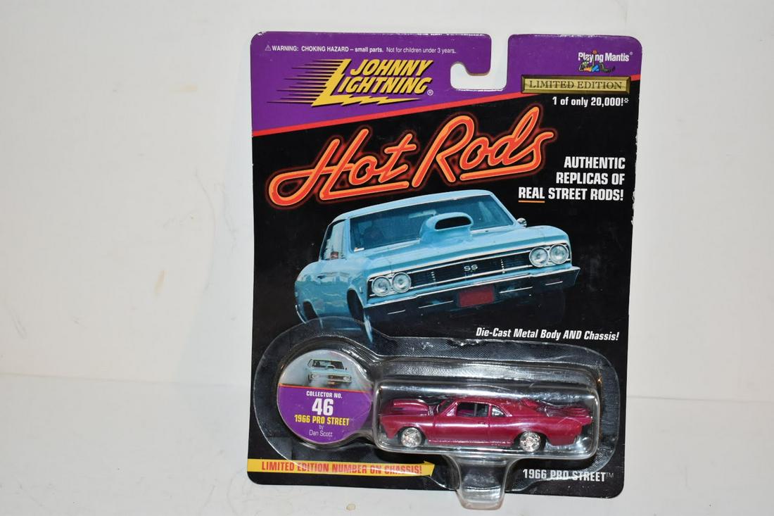 Johnny Lightning 1966 Pro Street Chevy Chevelle Hot Rods #46 Die-Cast Car 1997 (1 of 2)