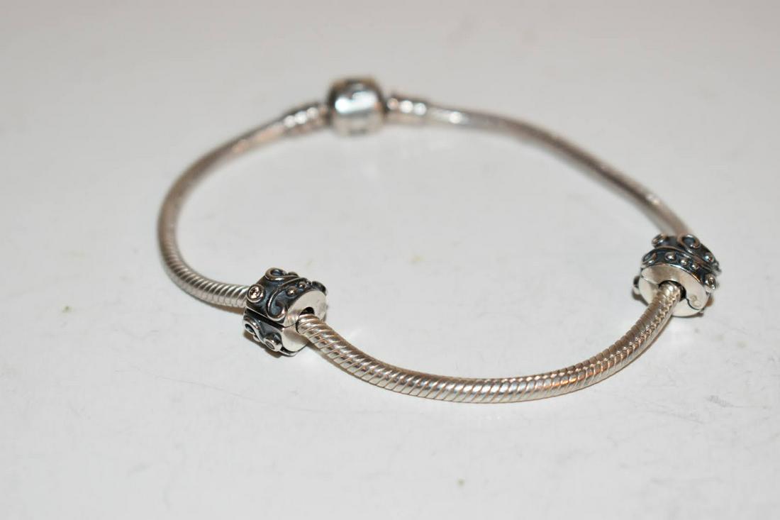 Vintage Sterling Silver Bracelet (1 of 4)
