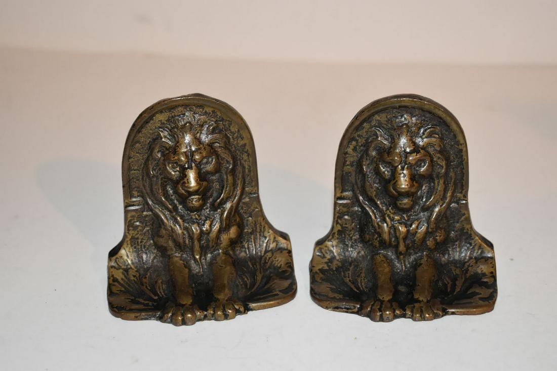 1930â€™s Reclining Lion Cast Iron Metal Bookend Vintage 3 1/4 X 3 1/4" (1 of 5)