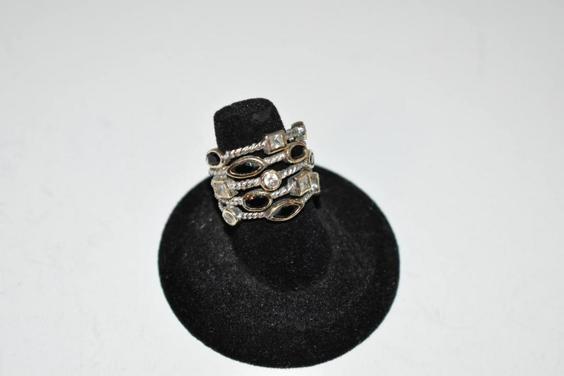 Vintage Sterling Silver Rhinestone Ring sz 7 (1 of 4)