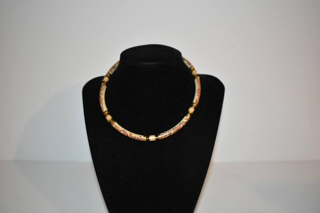 Nice Vintage japan choker Necklace 9": Nice Vintage japan choker Necklace 9" Please view all photos as they are part of the description and condition of this Item, Feel free to contact me with questions or picture requests! Used Item AS IS