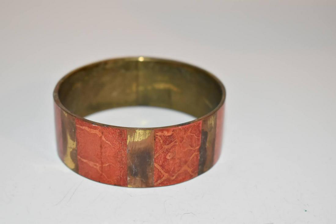 vintage enameled brass bangle bracelet 8" (1 of 3)