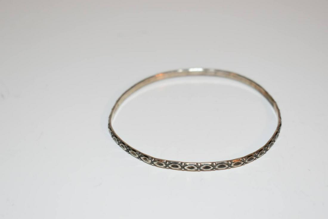 vintage sterling silver bangle bracelet 7" (1 of 3)