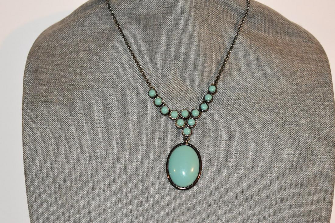 Nice Vintage Turquoise color Necklace LC 16" (1 of 4)