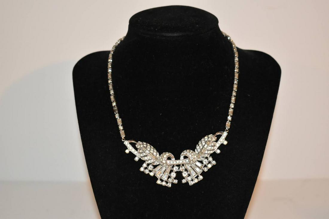 Nice Vintage elegant rhinestone Necklace 15" (1 of 4)