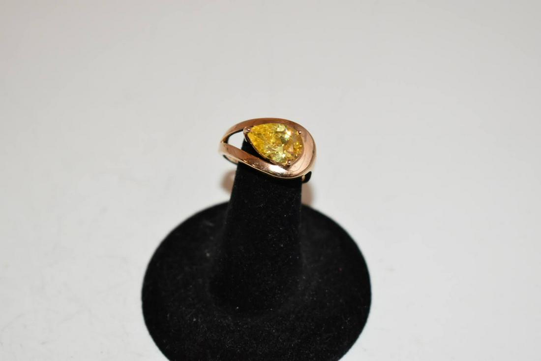 Vintage Sterling Silver Rhinestone Ring SZ 8 (1 of 3)