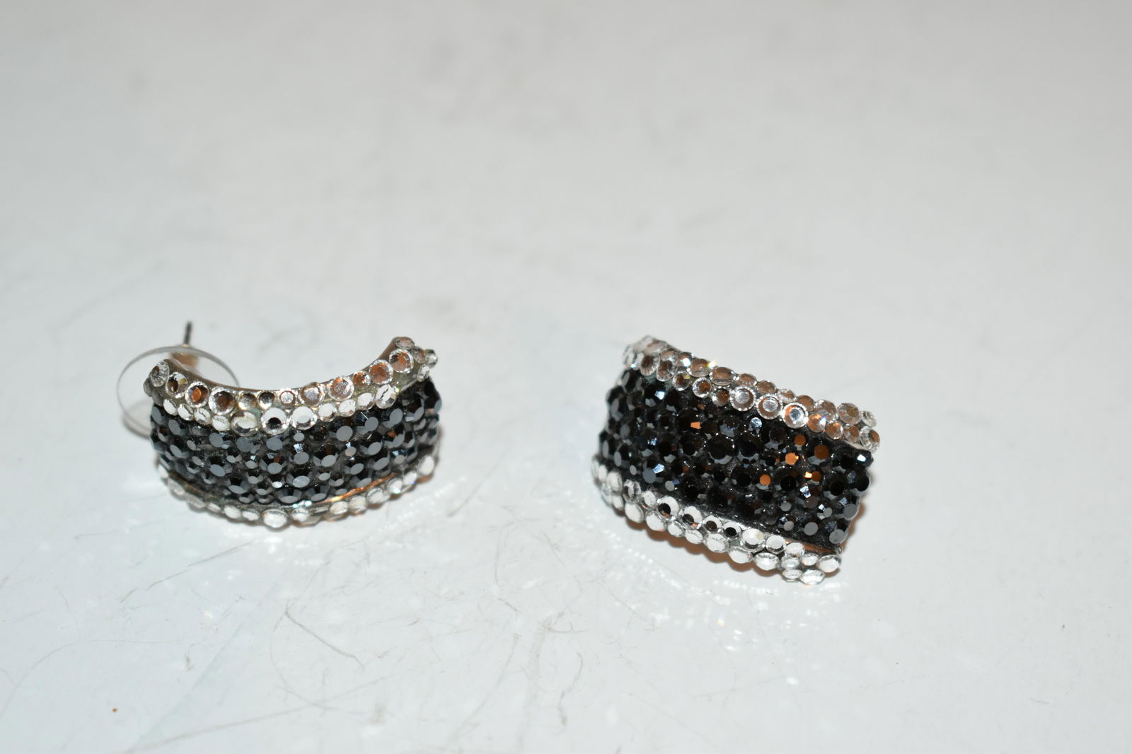 Vintage Linda Joyce Rhinestone Button pierced Earrings (1 of 3)