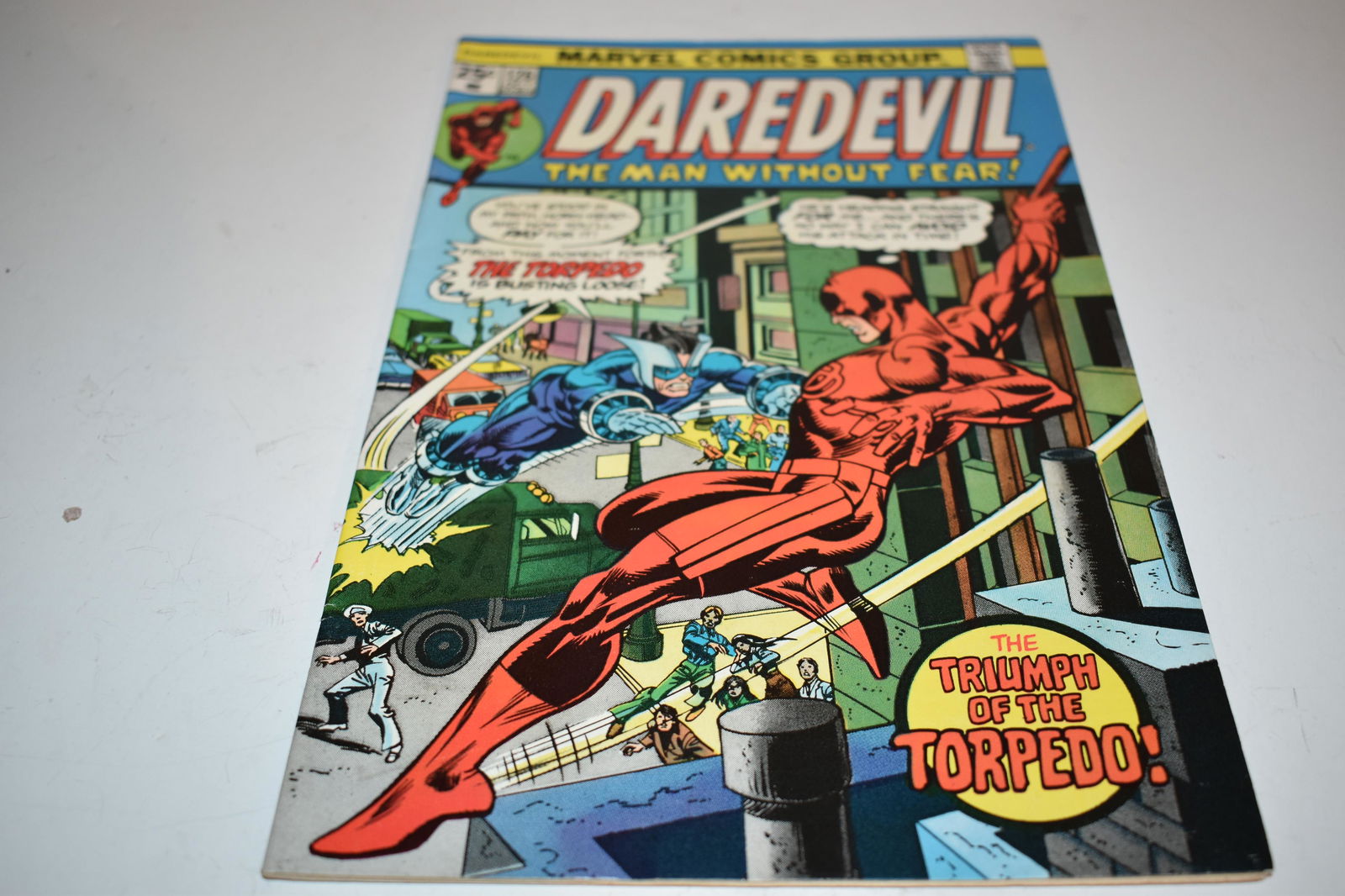 Vintage comic book daredevil # 126 (1 of 3)
