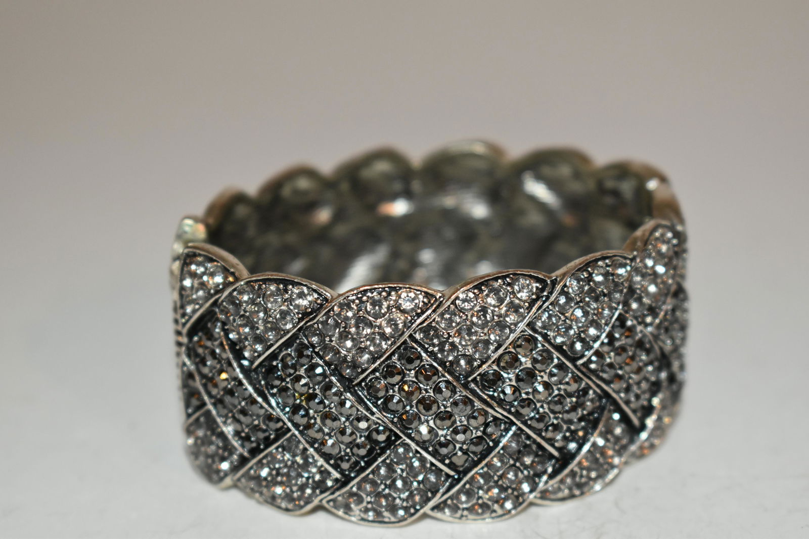 wide rhinestone Bangle Bracelet hinged 8" (1 of 3)