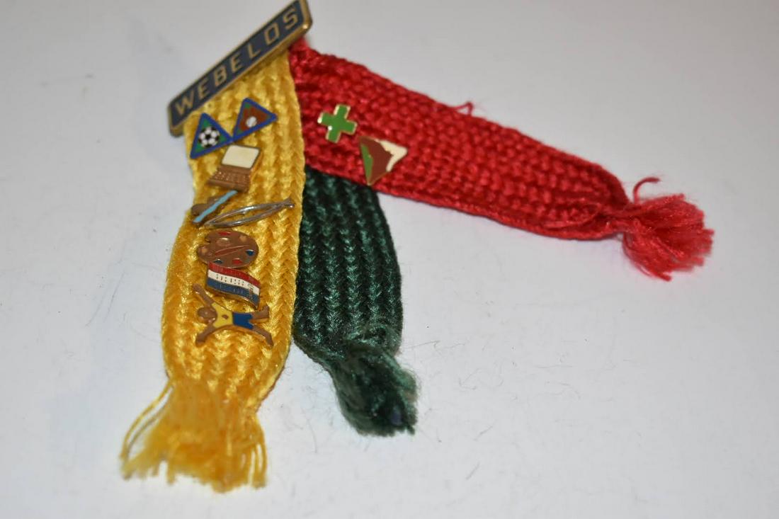 Boy Scout Webelos Pin & Tri Color Ribbon with pins: Boy Scout Webelos Pin & Tri Color Ribbon with pins Please view all photos as they are part of the description and condition of this Item, Feel free to contact me with questions or picture requests! Us