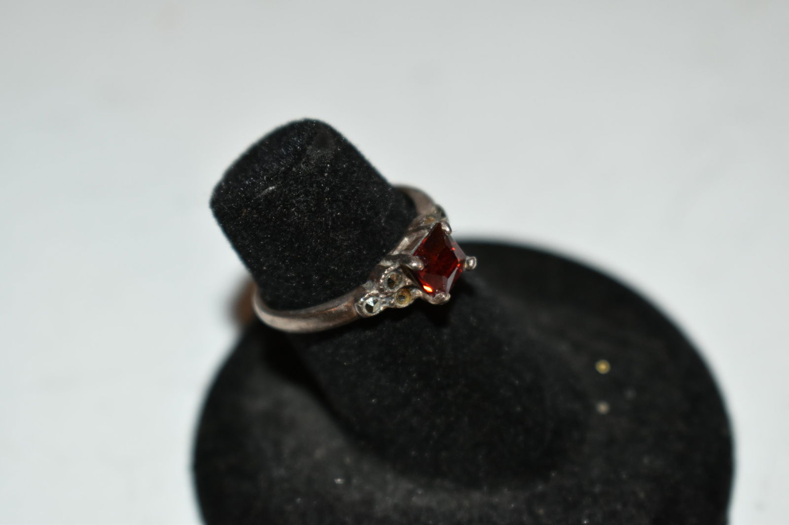 Vintage sterling silver Ring sz 5.5 (1 of 4)