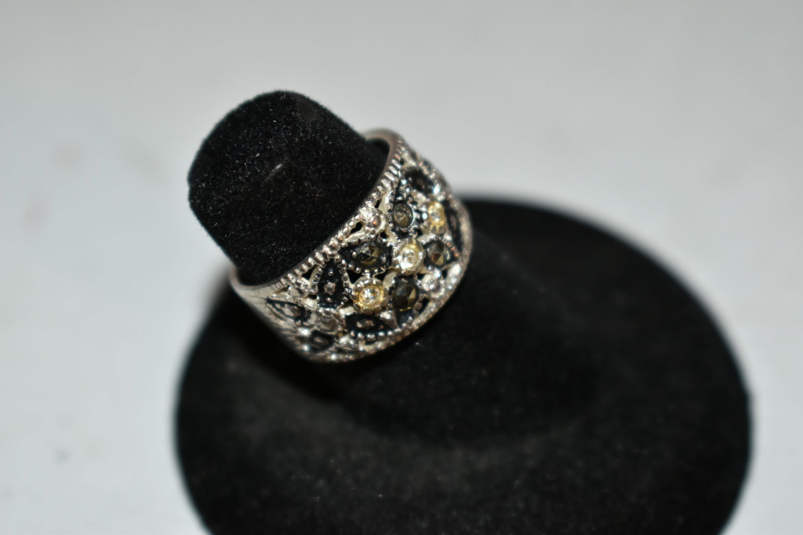 Vintage sterling silver Ring sz 6 (1 of 4)