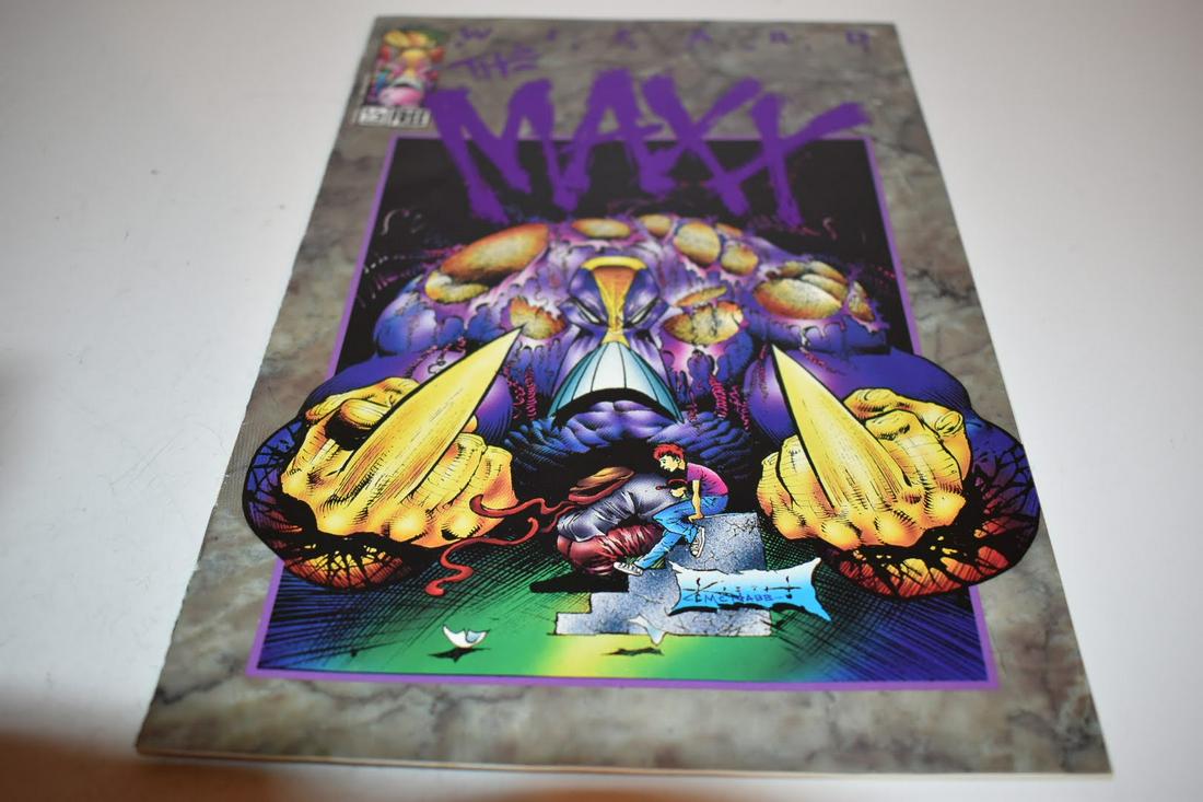 Vintage Comics max #1/2 (1 of 3)