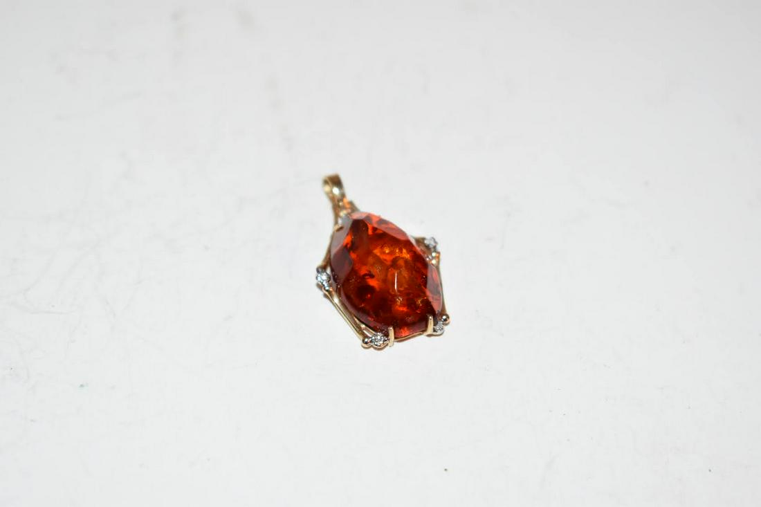 Vintage 14K Amber Pendant (1 of 4)