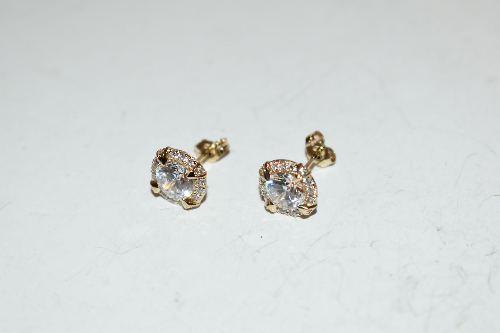 Vintage Sterling silver rhinestone post Earrings: Vintage Sterling silver rhinestone post Earrings Please view all photos as they are part of the description and condition of this Item, Feel free to contact me with questions or picture requests! Used