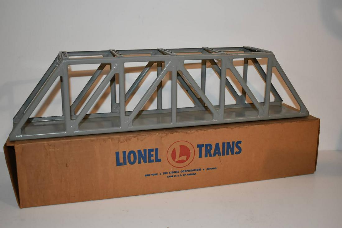 Lionel Trains 317 Metal Trestle Bridge 24" long GRAY Postwar w/ BOX NICE! (1 of 4)