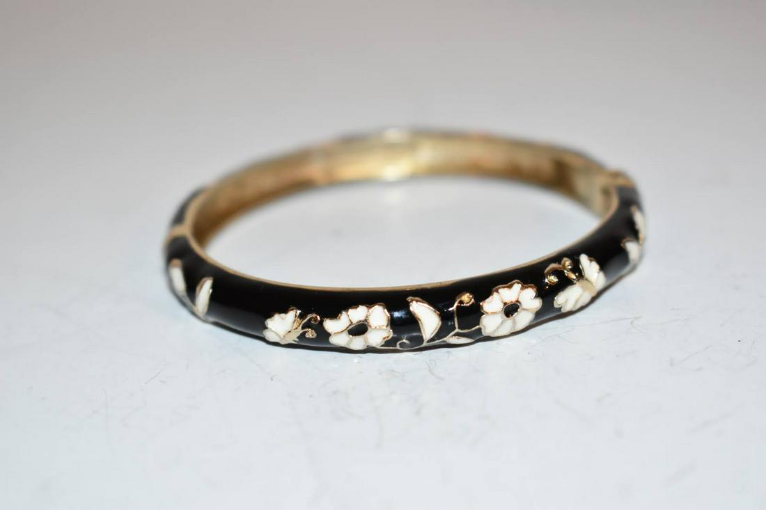 Jiu long deals xing jewelry