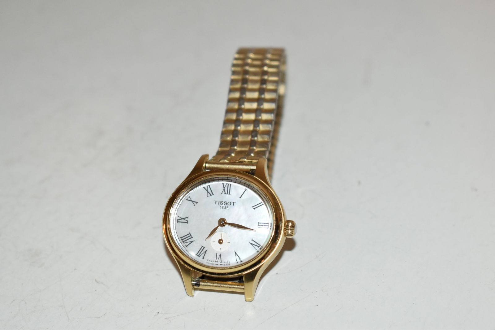 Tissot 1853 Woman's Watch Mother Of Pearl works great (1 of 5)