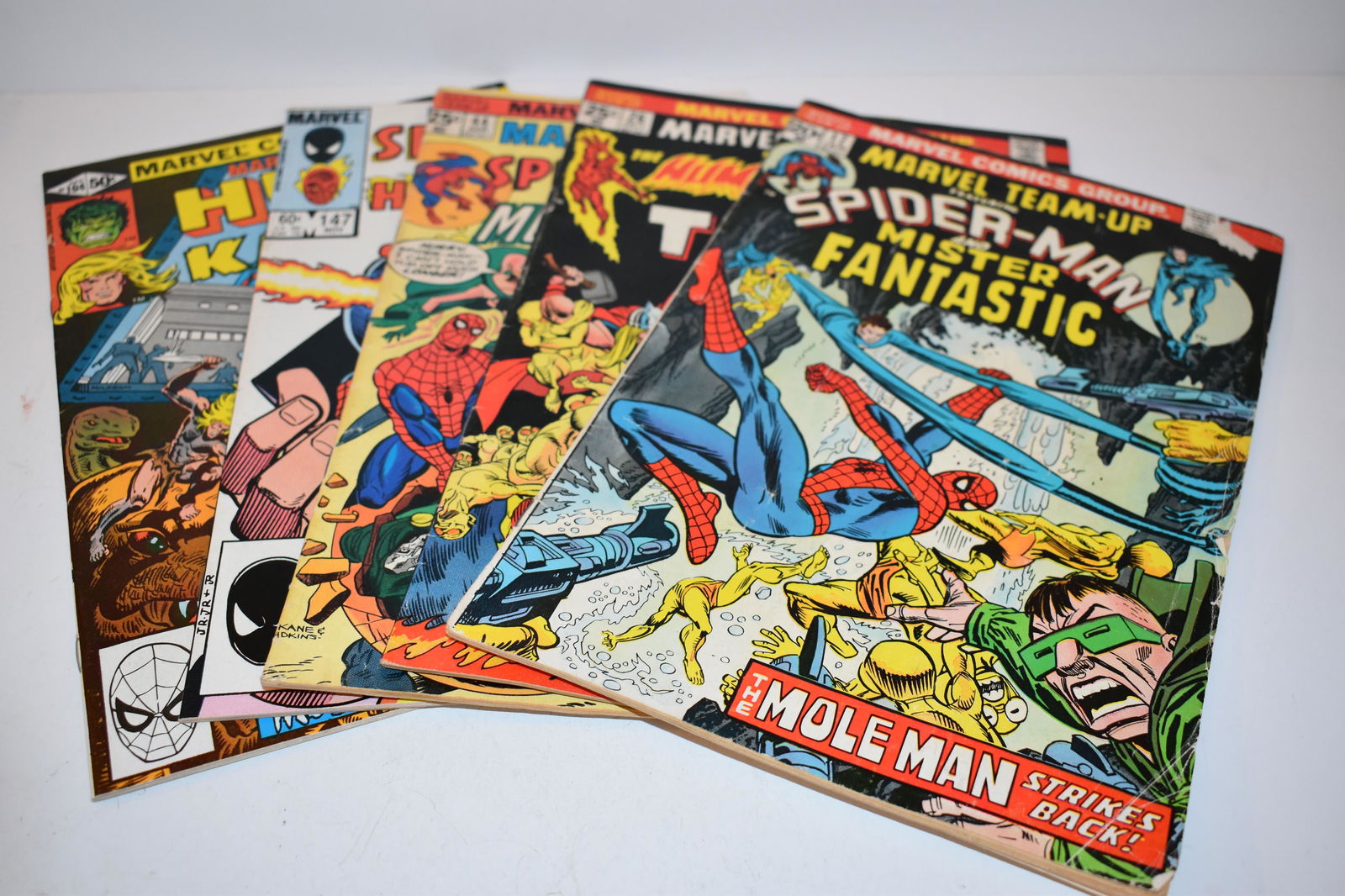 Vintage Lot of Marvel Team Up Comic Books 104, 147, 44, 26, 17 (1 of 11)